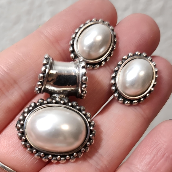 Vintage Sterling Silver SET Faux Pearl Slider Pendant and Post back Earrings - Picture 9 of 9